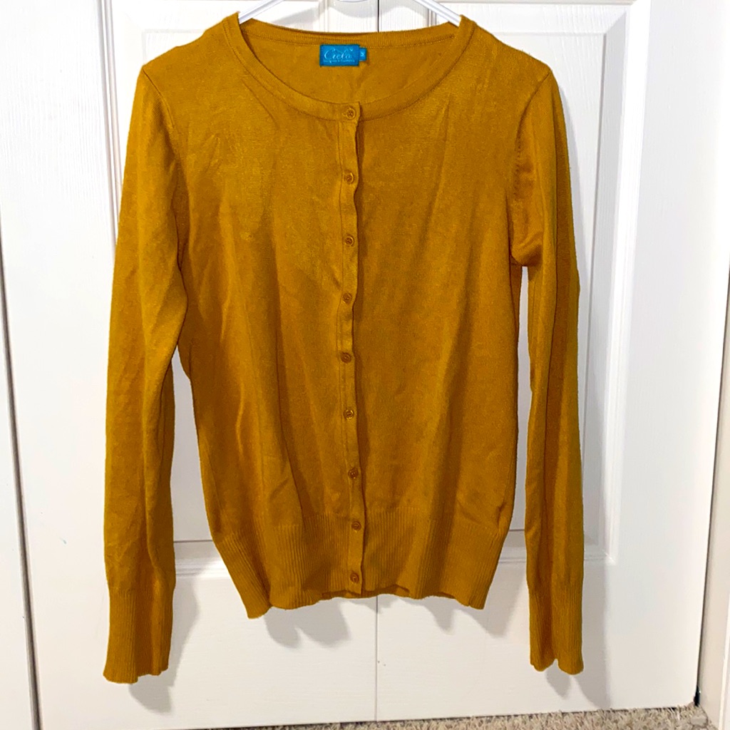 Buttoned Cardigan
